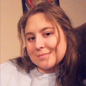 Meet your Posher, Valarie